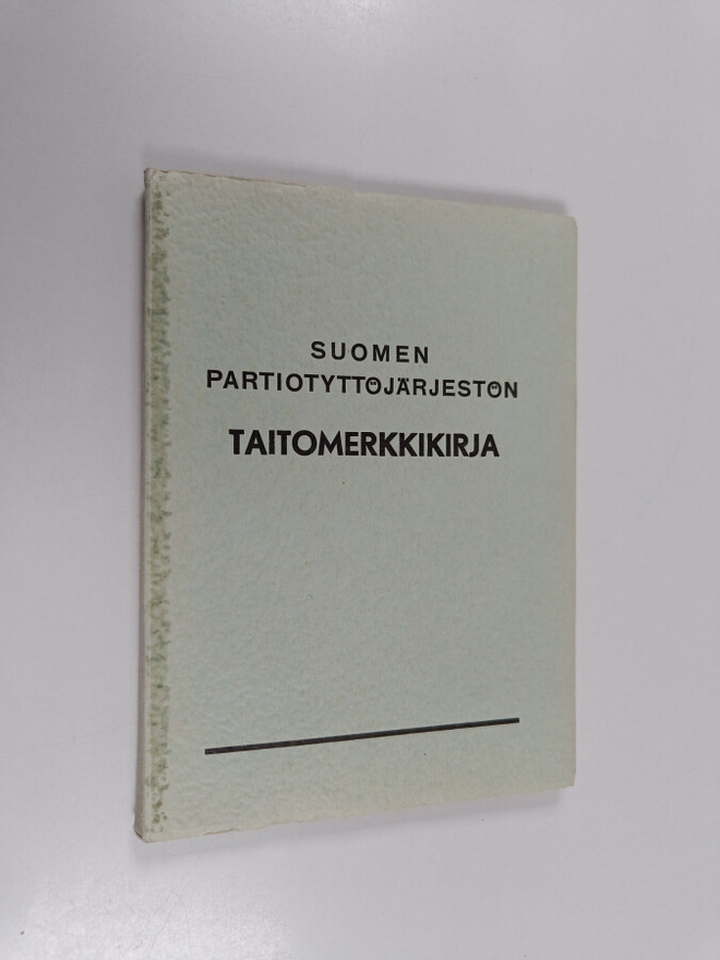 Suomen partiotyttöjärjestön taitomerkkikirja