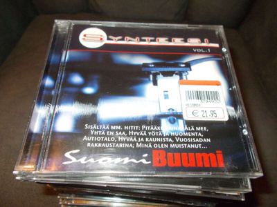 CD SYNTEESI SUOMIBUUMI