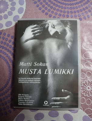 Musta Lumikki DVD