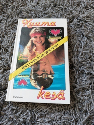 Kuuma kesä kovakantinen kirja