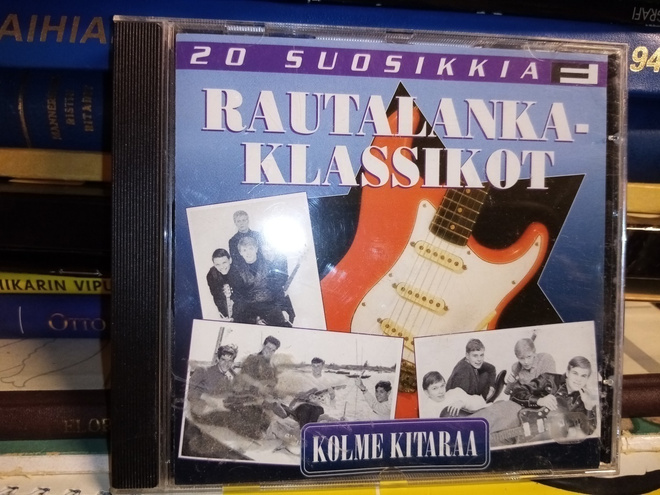 CD 20 SUOSIKKIA RAUTALANKAKLASSIKOT KOLME KITARAA