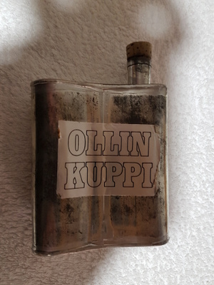 OLLIN KUPPI 1980 TASKUMATTI