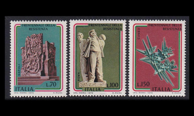 Italia 1486-8 ** Vastarinnan 30 vuotispäivä (1975)