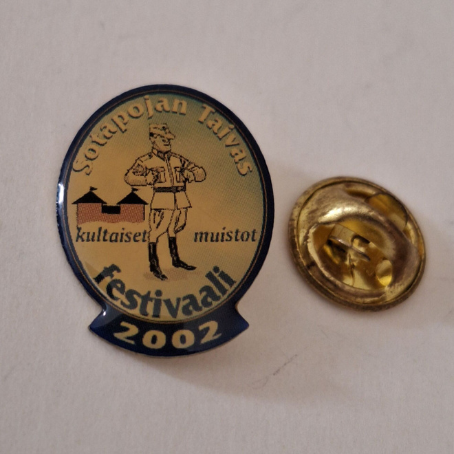 SOTAPOJAN TAIVAS FESTIVAALI PINSSI