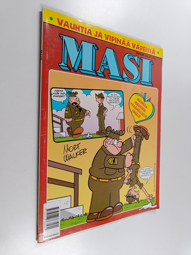 Mort Walker : Masi : Vauhtia ja vipinää väreissä