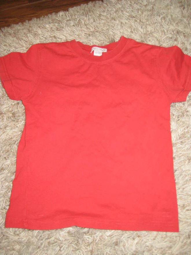 ** ale !! H&M  t-paita    koko  110/116 cm **