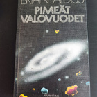 Pimeät valovuodet Brian Aldiss - pikkukuva 1