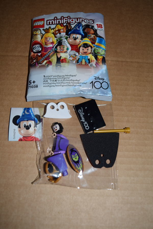 Lego 71038  Disney 100 minifiguuri Paha kuningatar