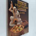 Prava Majumder ym. : Indian Vegetarian Cookbook - pikkukuva 1