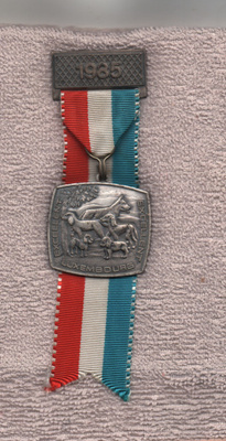 KOIRAT;  Näyttely EXCELLENT palkinto LUXEMBURG 1985