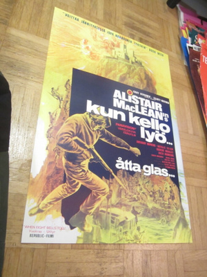 VANHA ORIG ELOKUVAJULISTE KUN KELLO LYÖ