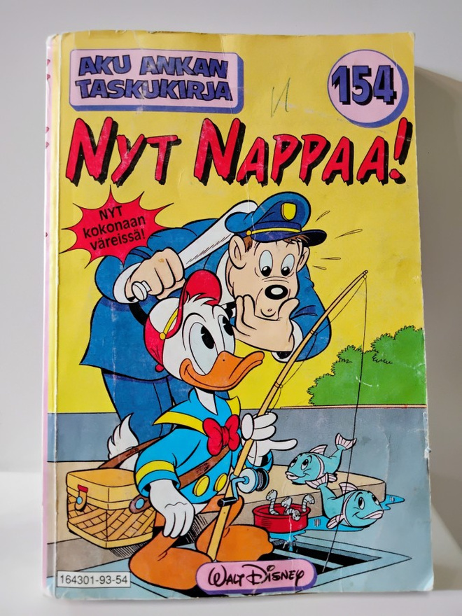 Nyt nappaa! - Aku Ankka taskukirja 154 (1.p)