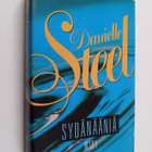 Danielle Steel : Sydänääniä - pikkukuva 1