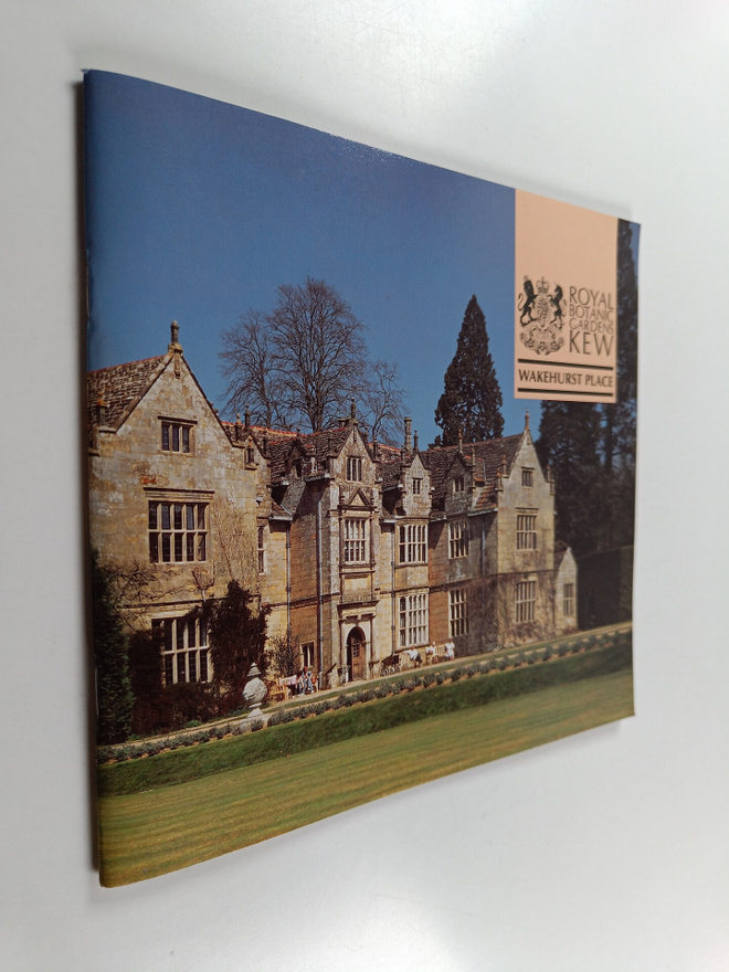 M. Flanagan ym. : A Souvenir and Guide to Wakehurst Place