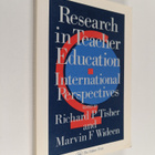 Research in teacher education : international perspectives - pikkukuva 1