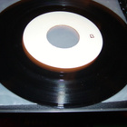7" single : Tuomari Nurmio : Kurjuuden kuningas ( JUKEBOX ) - pikkukuva 2
