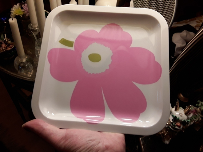 Marimekko pinkki Unikko lautanen