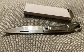 Kääntöveitsi retki puukko
