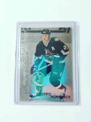 Teppo Numminen 99-00 BAP Millenium Signature /25Series