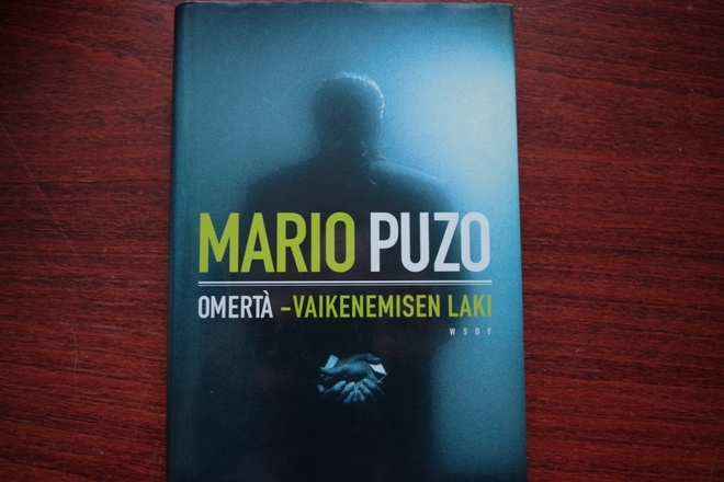 Mario Puzo: Omerta - vaikenemisen laki (2000)