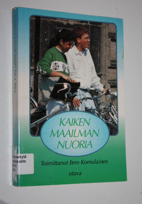 Eero (toim.) Komulainen : Kaiken maailman nuoria
