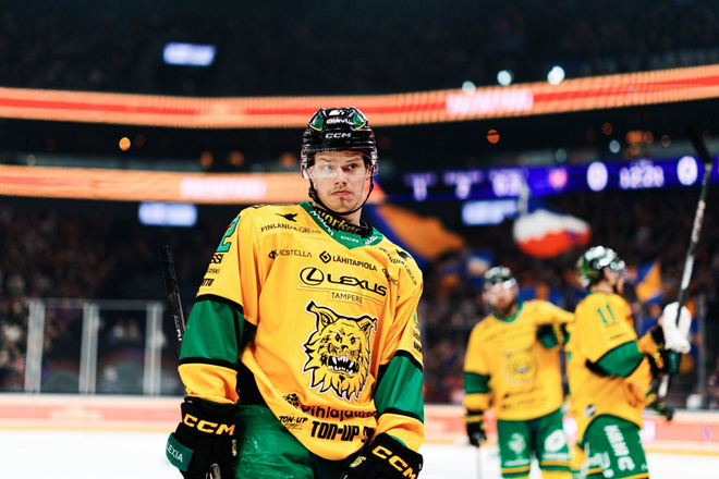 #22 Teemu Engberg - Ilves - Game Worn 2025-2026