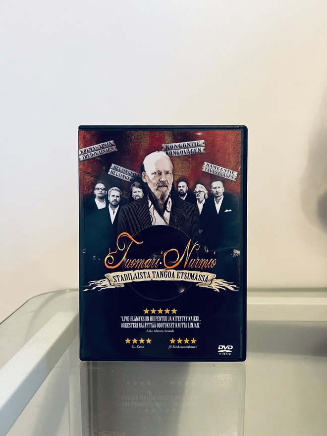 Tuomari Nurmio - Stadilaista tangoa etsimässä DVD
