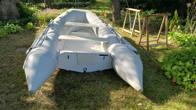 Brig F330 RIB 20hv Terhi moottorilla