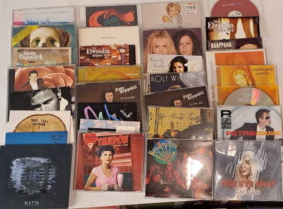 CDs Sinkku paketti 31 Kpl Kotimainen Rock,Pop,Iskelmä ym.