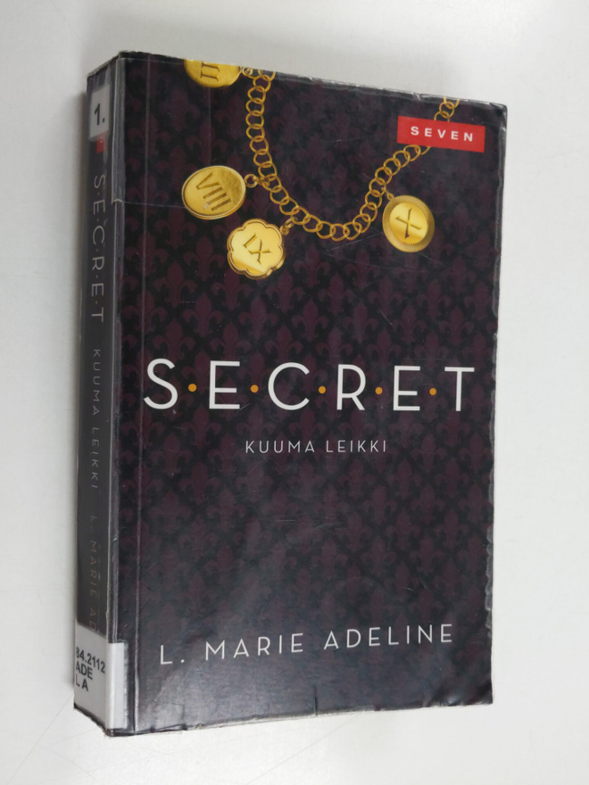 L. Marie Adeline : SECRET : kuuma leikki