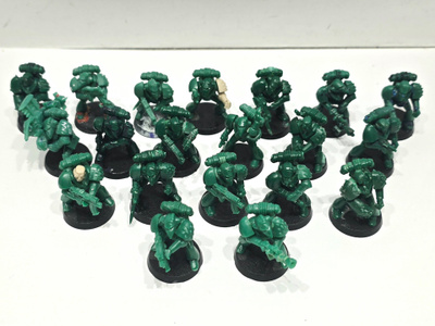 WH40K - 20kpl Space Marine figuureita (Rogue Trader) [K79]