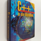 Päivi Hietanen : C++ ja olio-ohjelmointi - pikkukuva 1