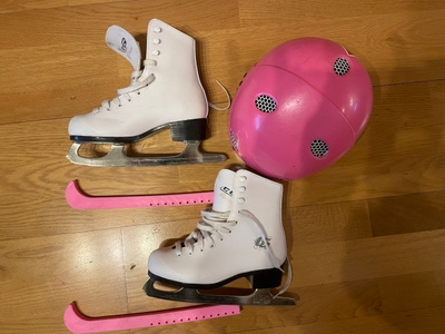 CCM Pirouette C5-kaunoluistimet (koko 33) ja Jofan kypärä