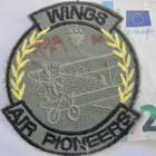 VANHA Kangasmerkki Wings Air Pioneers Lentokone ym - pikkukuva 1