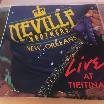 NEVILLE BROTHERS: Live at Tipitina’s * UK 1990