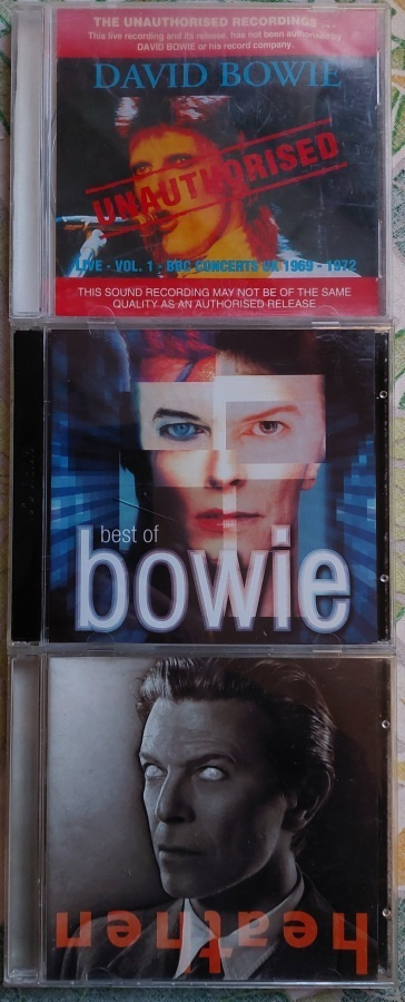 David Bowie 3 kpl CD (1tupla)  sekä 1kpl tupla DVD