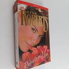 Nora Roberts : Punainen lilja - pikkukuva 1
