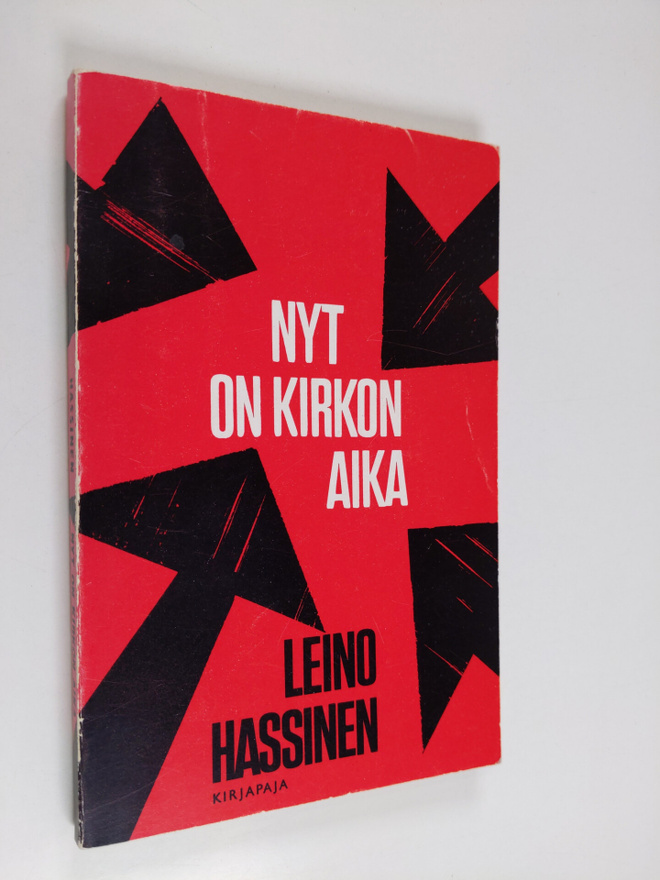 Leino Hassinen : Nyt on kirkon aika