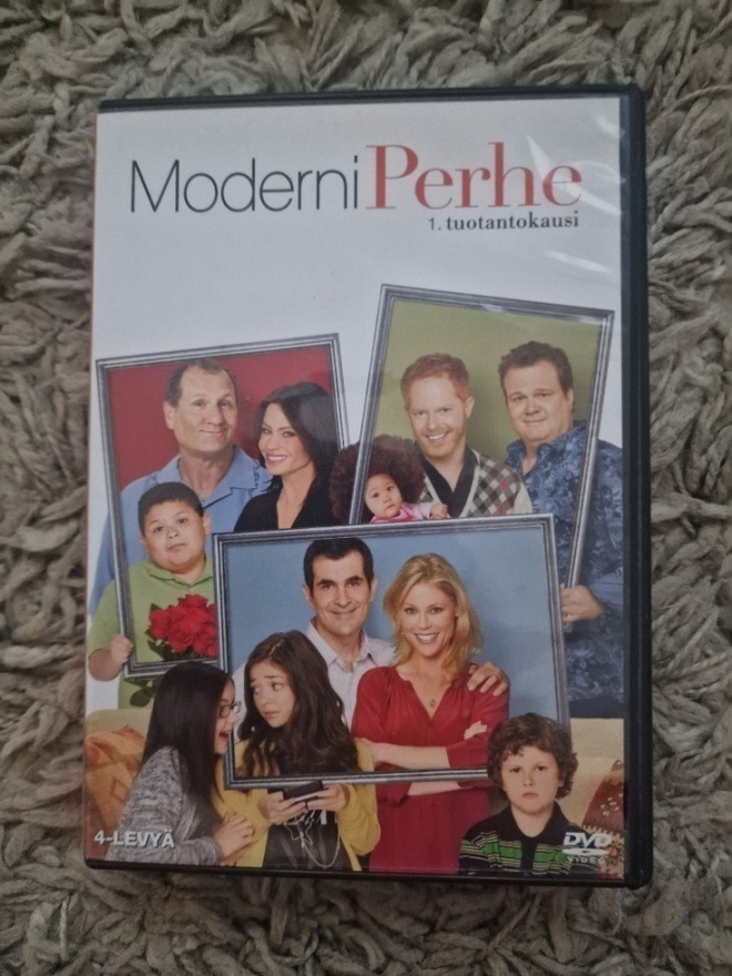 Moderni perhe - kausi 1 (Modern Family)