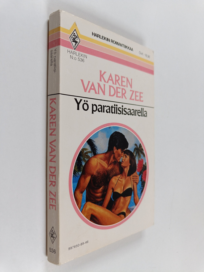 Karen Van der Zee : Yö paratiisisaarella