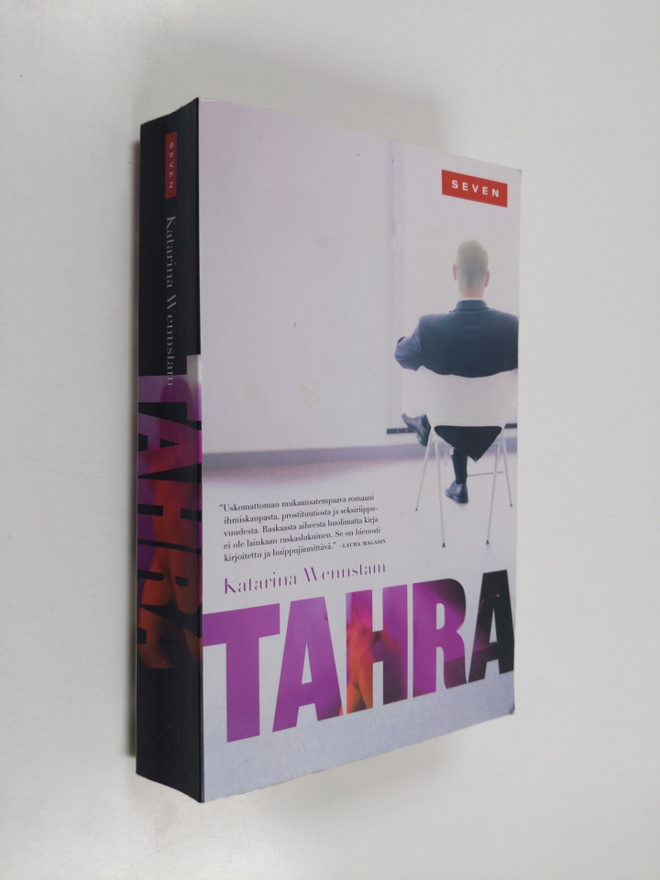 Katarina Wennstam : Tahra : jännitysromaani