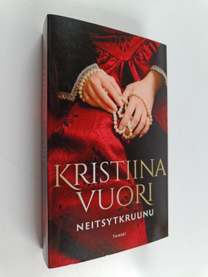 Kristiina Vuori : Neitsytkruunu
