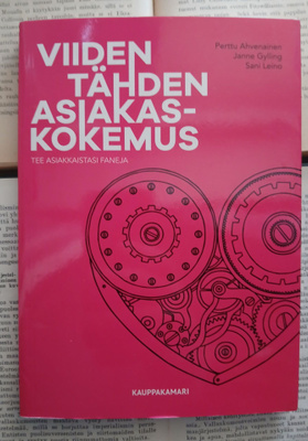 Viiden tähden asiakaskokemus: tee asiakkaistasi faneja