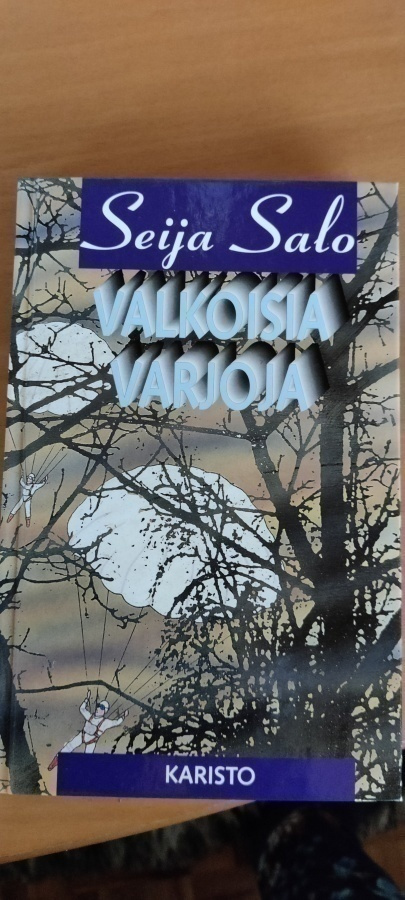 Seija Salo: Valkoisia Varjoja