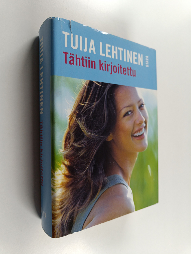 Tuija Lehtinen : Tähtiin kirjoitettu (sis. kirjat Samppan...