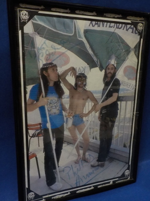 MOTÖRHEAD TAULU KOKO BÄNDIN NIMMAREILLA