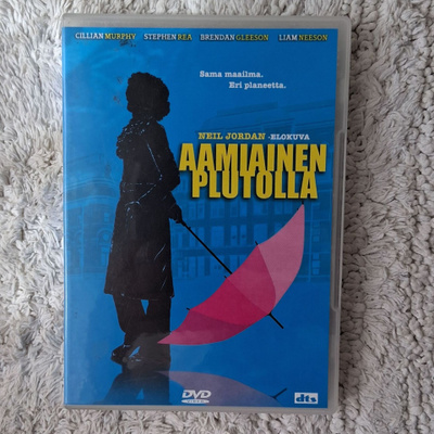 Aamiainen Plutolla, DVD. Ohjaus Neil Jordan