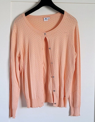 Luhdan uusi 79 euron neuletakki L-XL