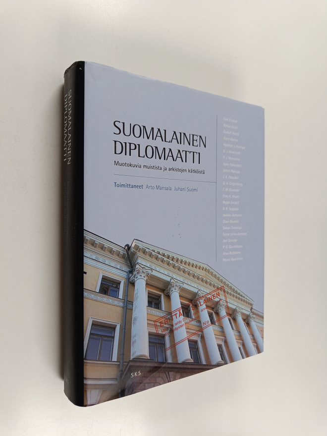 Juhani Suomi ym. : Suomalainen diplomaatti : muotokuvia m...