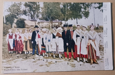 Kansanpukuja, Uuusimaa (Bygdedräkter, Nyland), ei p.